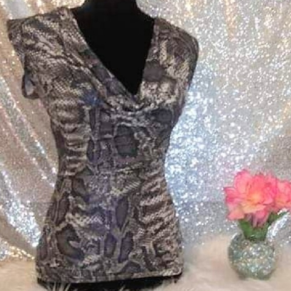 Snake skin printed top